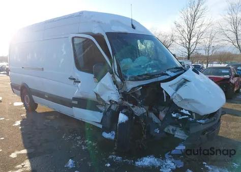 2018 Mercedes-Benz Sprinter 2500 High Roof V6 z USA, uszkodzony, nr VIN WD3PE8CD0JP600193